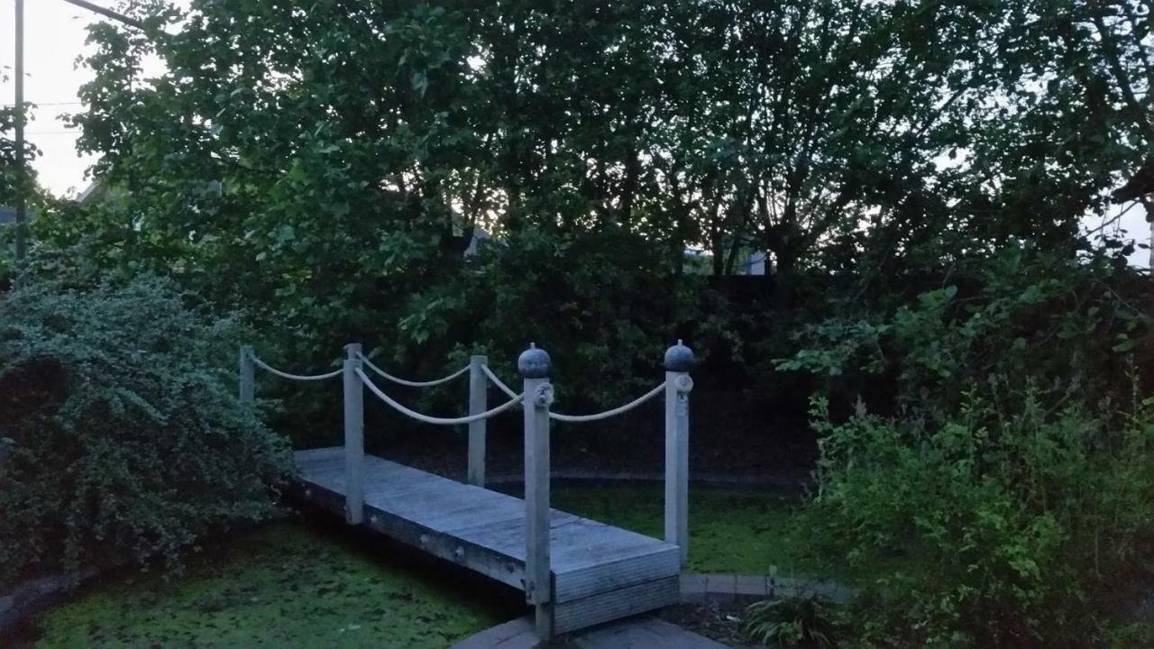 Het Filipijns Slaaphuisje Hooglede Dış mekan fotoğraf